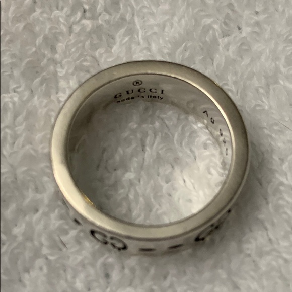 Gucci Ghost Silver Engraved Ring with GG Logo 5mm - Picture 4 of 8